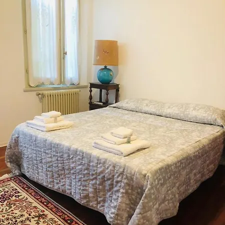 Alojamento de Acomodação e Pequeno-almoço La Chicca Ravena